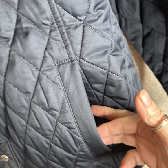 LL. Bean Women's Navy Quilted Equestrian Barn Riding Jacket with Plaid Lining XL - Picture 11 of 13